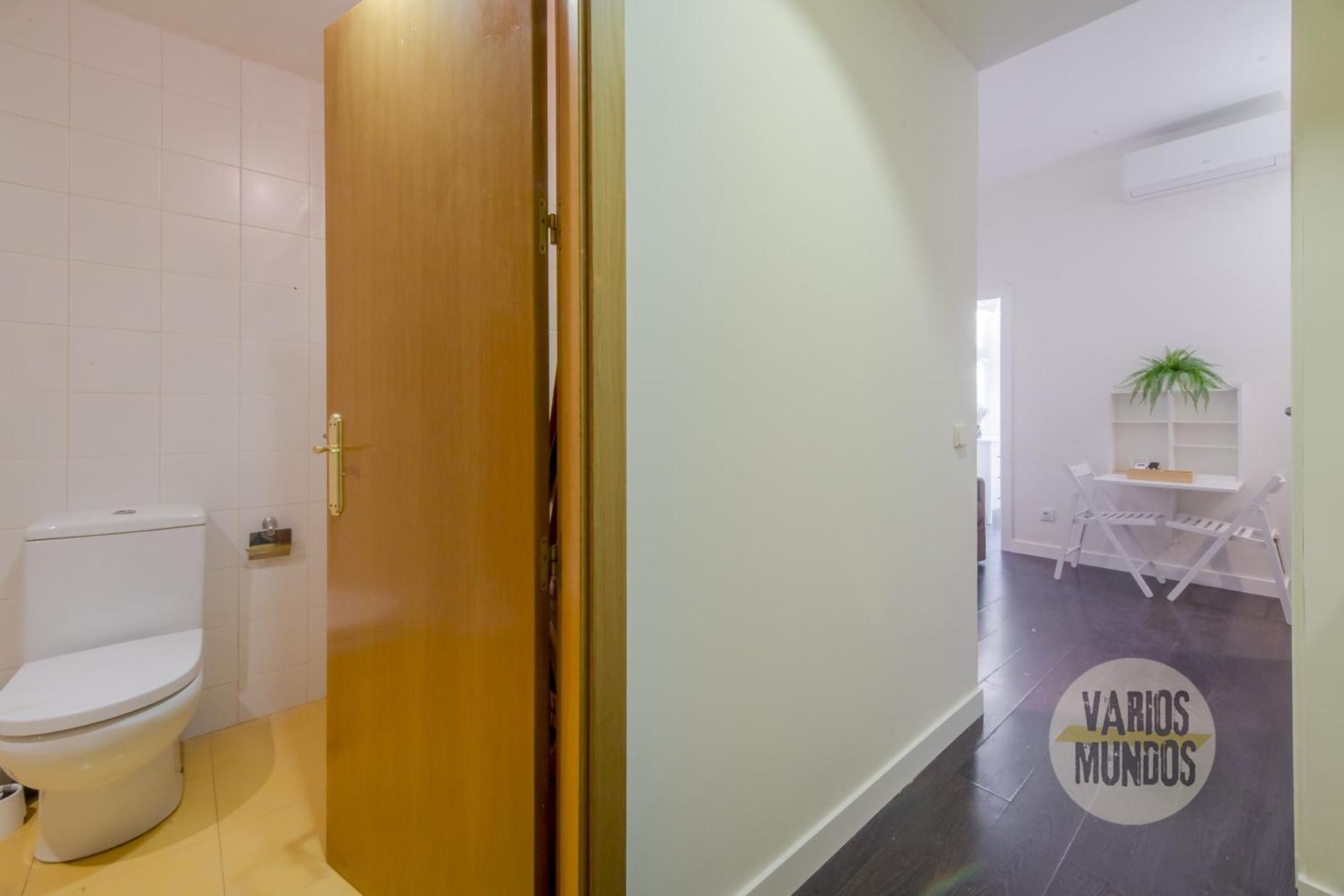 Confortable Apt Para 3 Pax A 1 Min De Gran Via Мадрид Екстер'єр фото