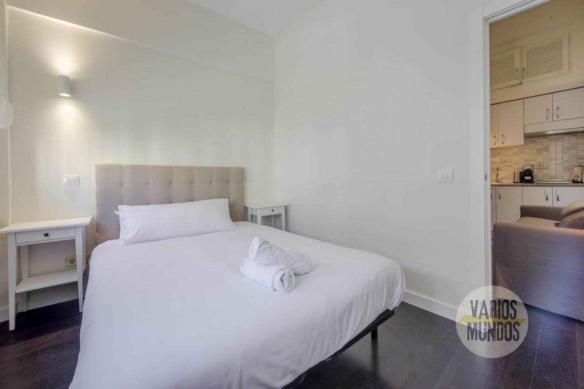 Confortable Apt Para 3 Pax A 1 Min De Gran Via Мадрид Екстер'єр фото