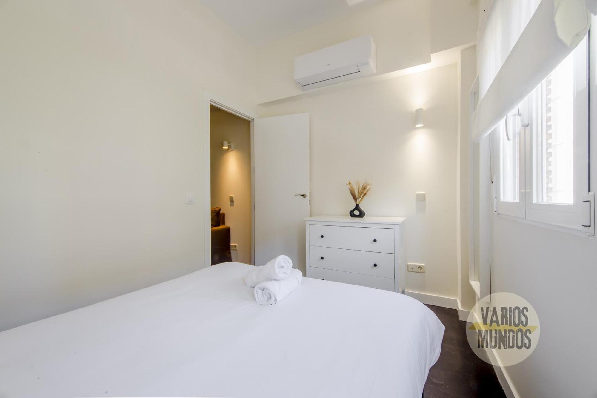 Confortable Apt Para 3 Pax A 1 Min De Gran Via Мадрид Екстер'єр фото