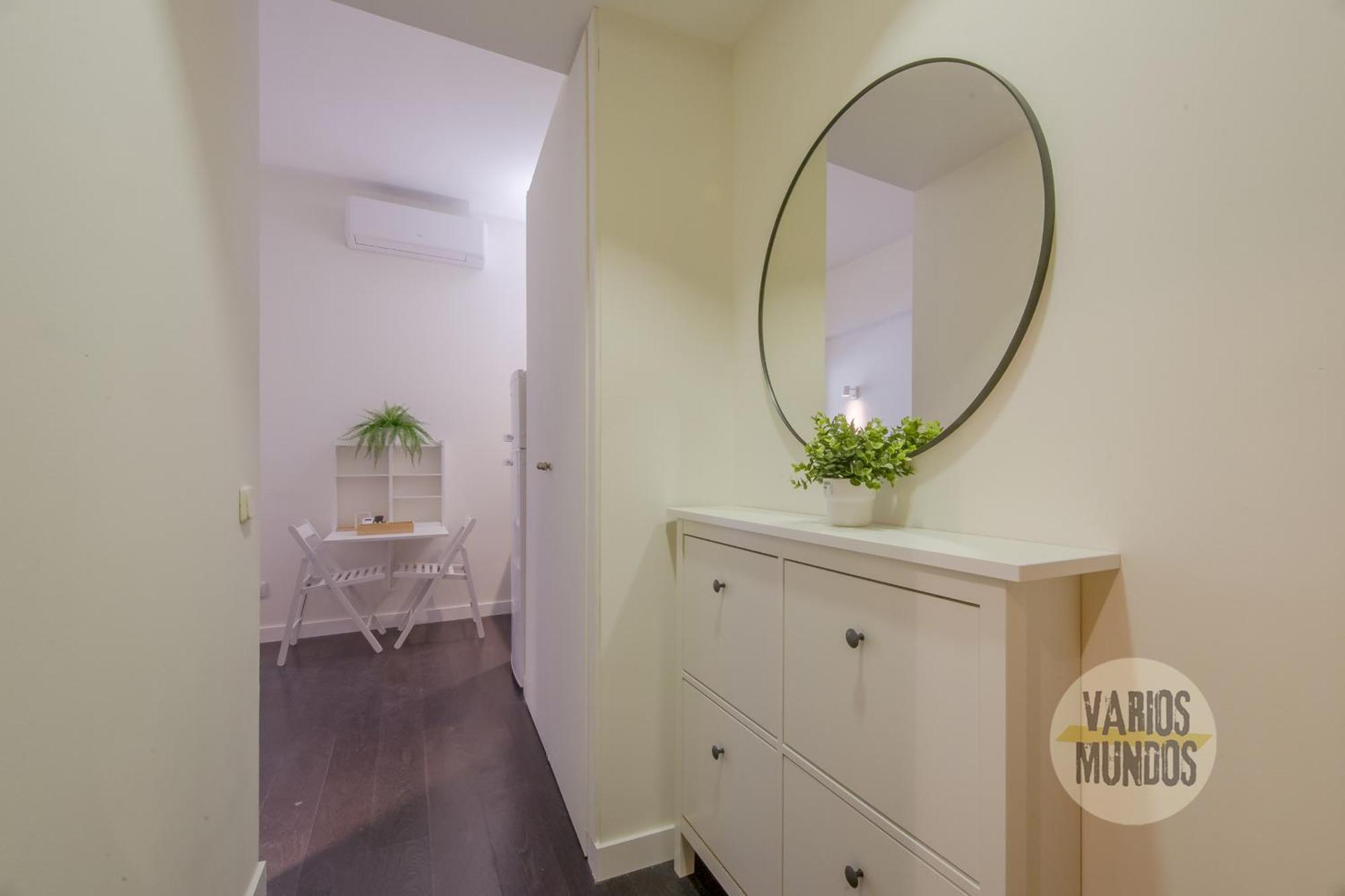 Confortable Apt Para 3 Pax A 1 Min De Gran Via Мадрид Екстер'єр фото