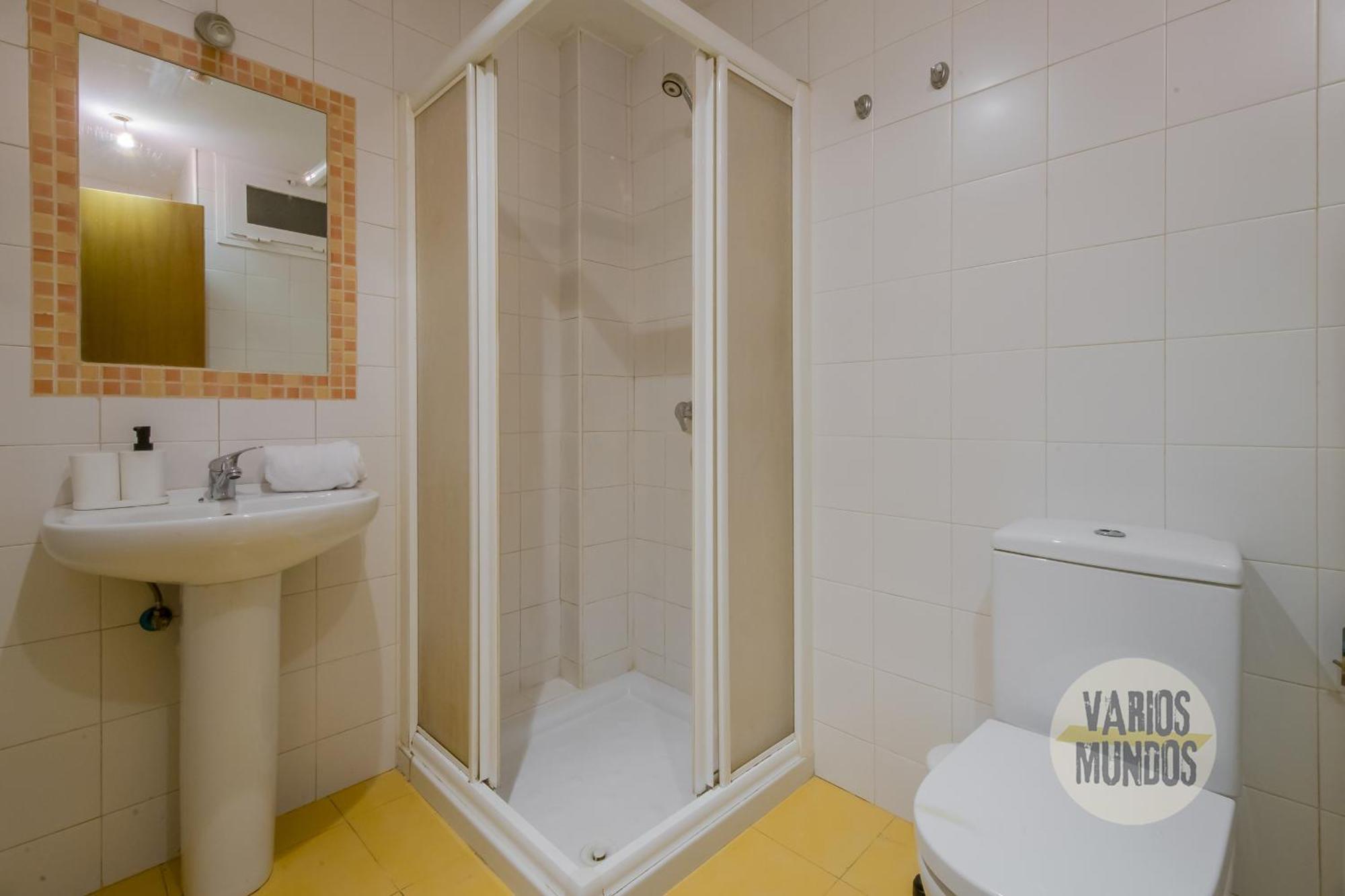Confortable Apt Para 3 Pax A 1 Min De Gran Via Мадрид Екстер'єр фото